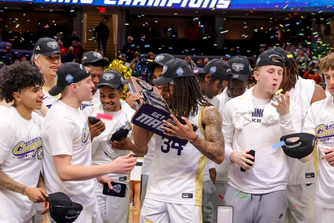 College Basketball Predictions & Expert Insights 2