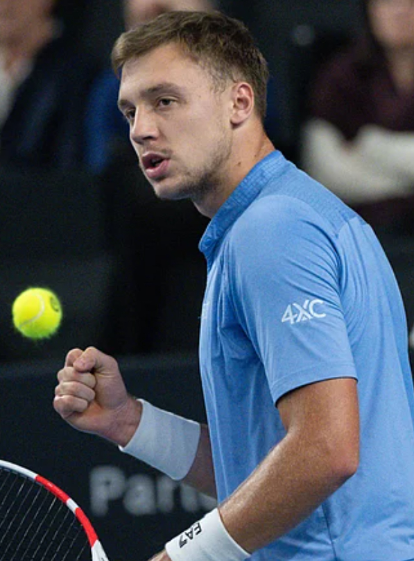 🟦 Juan Manuel Cerundolo vs Medjedovic Hamad – French Open Prediction 2025 3