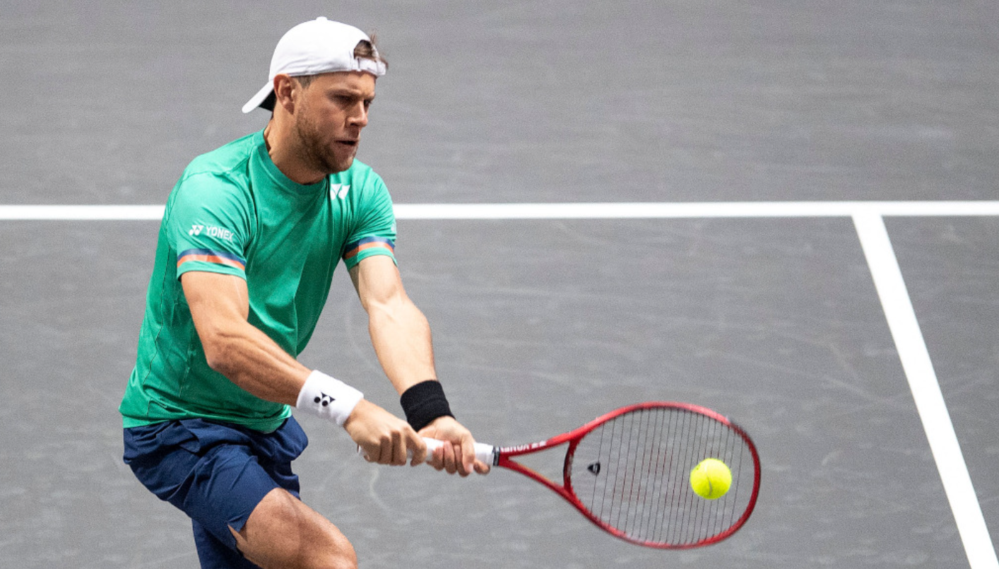 🟦 Radu Albot vs Gabriel Diallo – French Open Prediction 2025 Qualifying 1