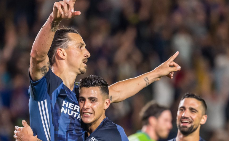 LA Galaxy and Cruz Azul