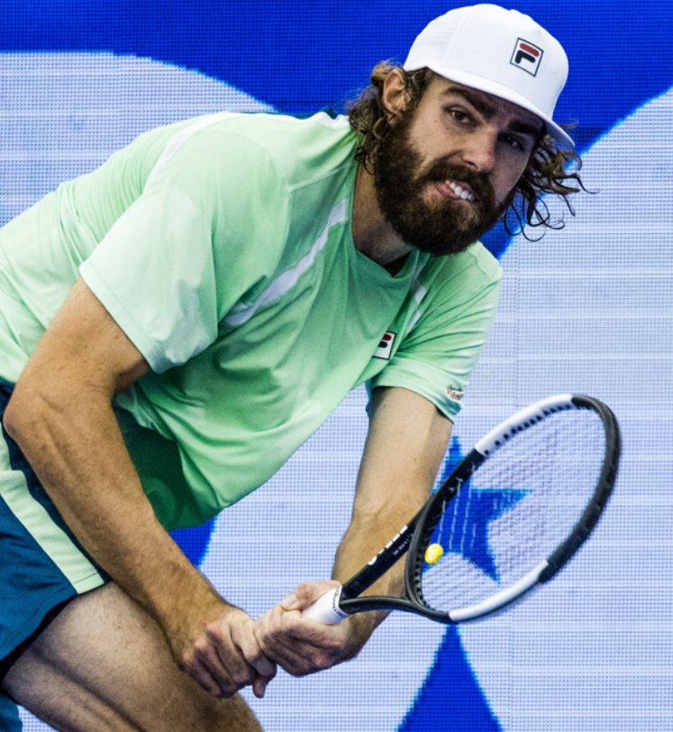 Carlos Alcaraz vs Reilly Opelka Who Will Win in 2025 3